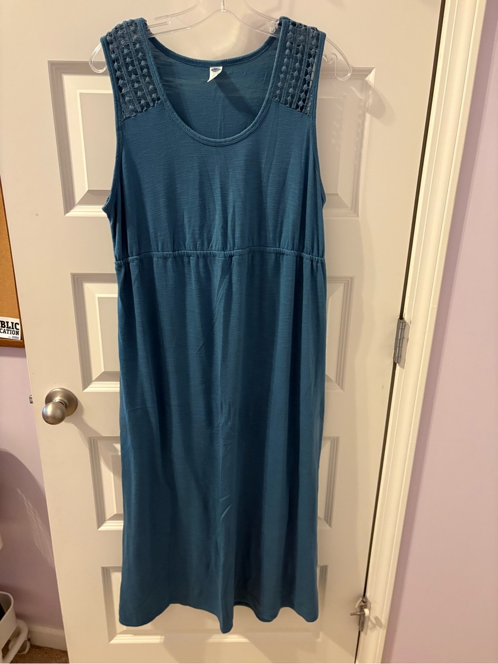 Sleeveless Teal Midi Dress with Textured Shoulder Detail